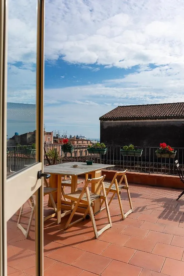 Terrazza Santa Chiara Bed and Breakfast Catánia